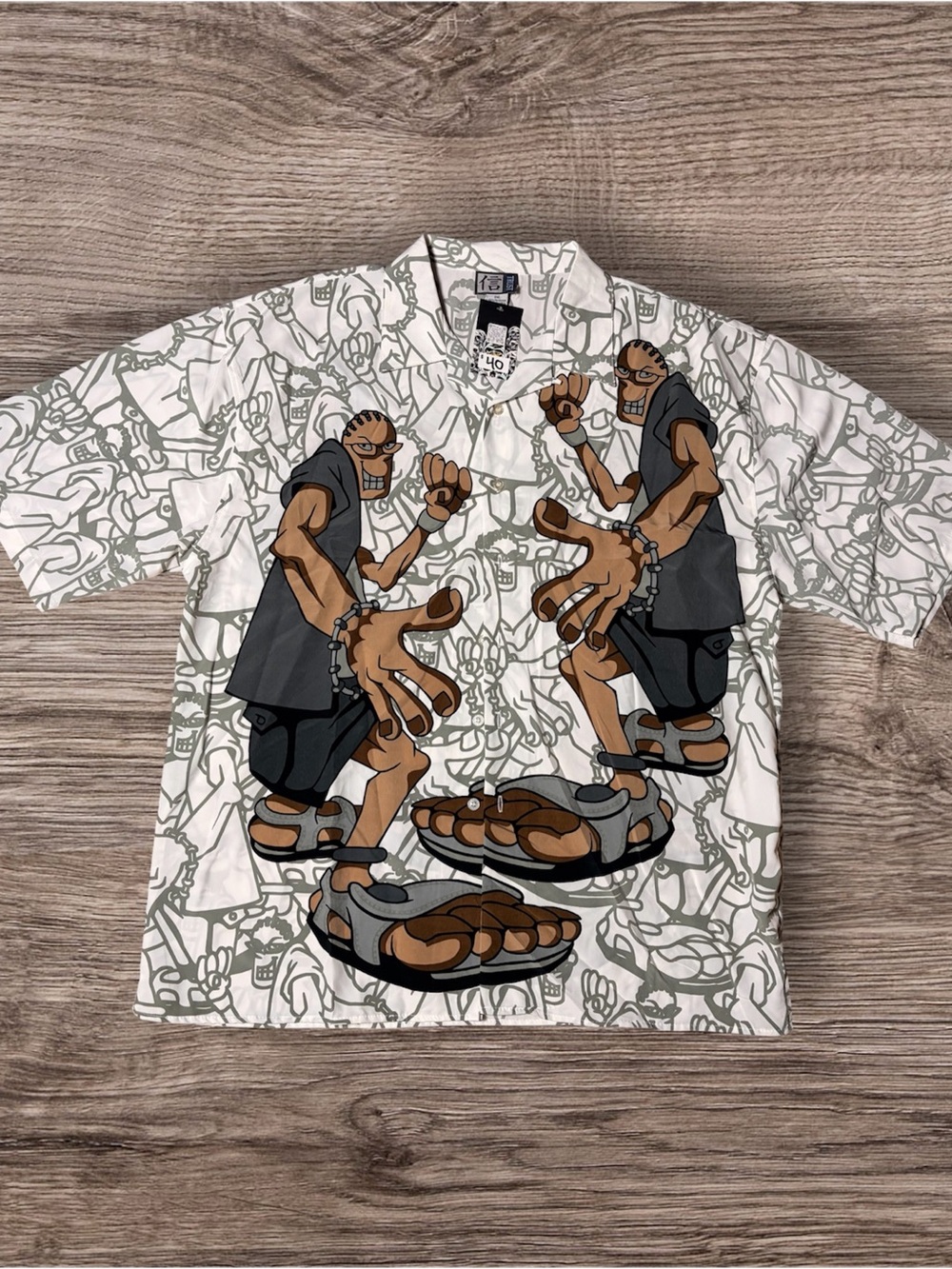 Vintage trust Short-Sleeve Button Shirt with Brown Illustration